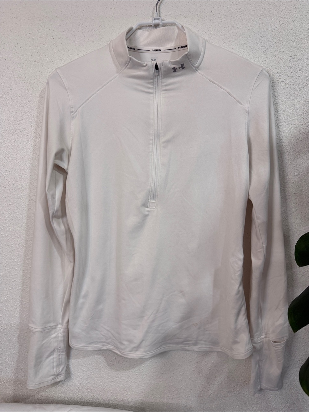 Under Armour Men’s White Half-Zip Performance Pullover